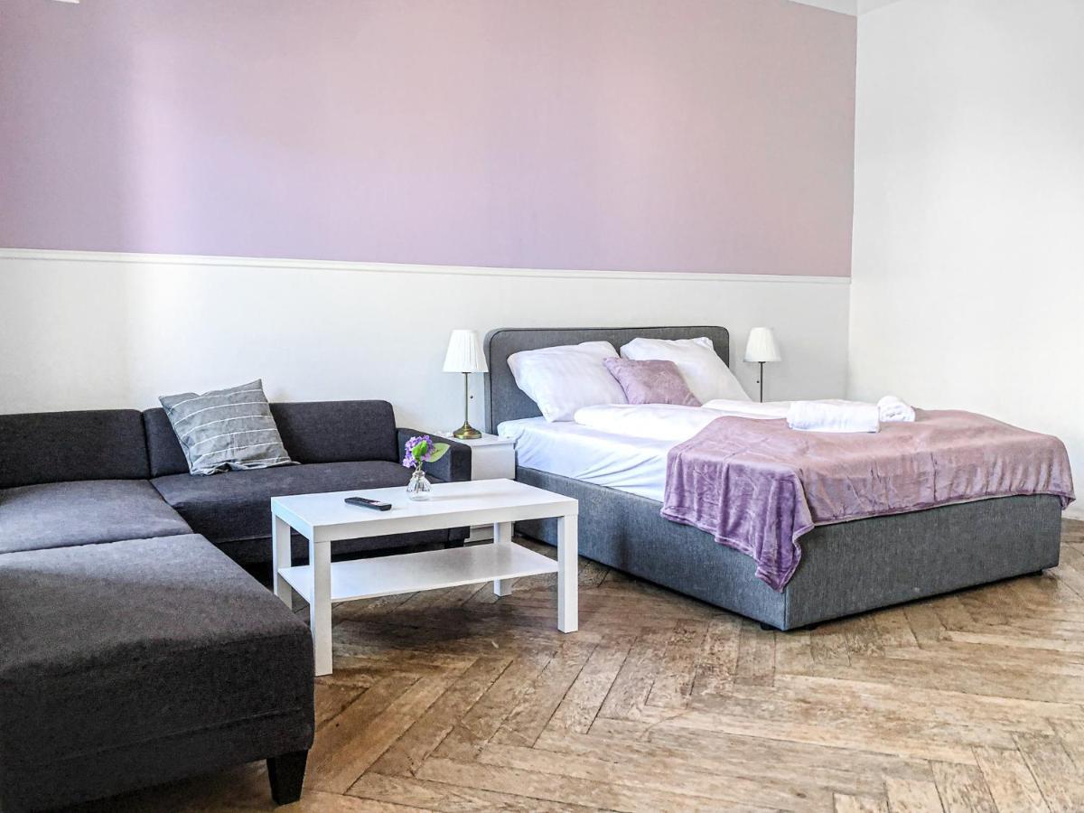 Vibrant 3br Near Akh Hospital - Perfect For Groups * Viena